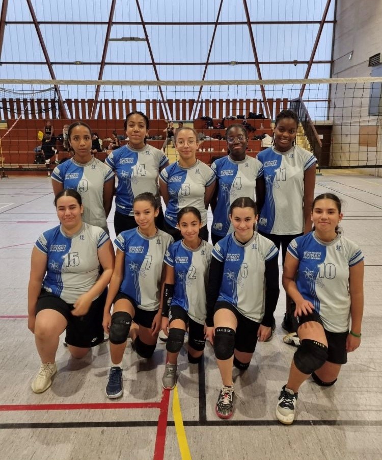 Compétition Section Volleyball Filles Collège La vallée